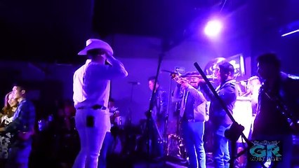 AZAEL SERNA QUE ME VAS A DAR SI VUELVO Saltillo