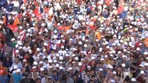 AK Parti'nin Balıkesir Mitingi - Başbakan Davutoğlu (8)