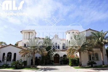 Vacant on Transfer European Gallery Signature Villa on E Frond - mlsae.com