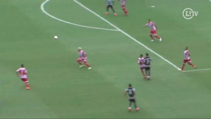 Daniel Carvalho dá belo passe de ombro após chapéu de Pimpão