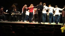 Το Μουσικό Σχολείο Πειραιά χορεύει Ζορμπά-συρτάκι με μαθητές από το σχολείο Fuente Nuevo στο El Ejido-Ισπανία 20-04-15