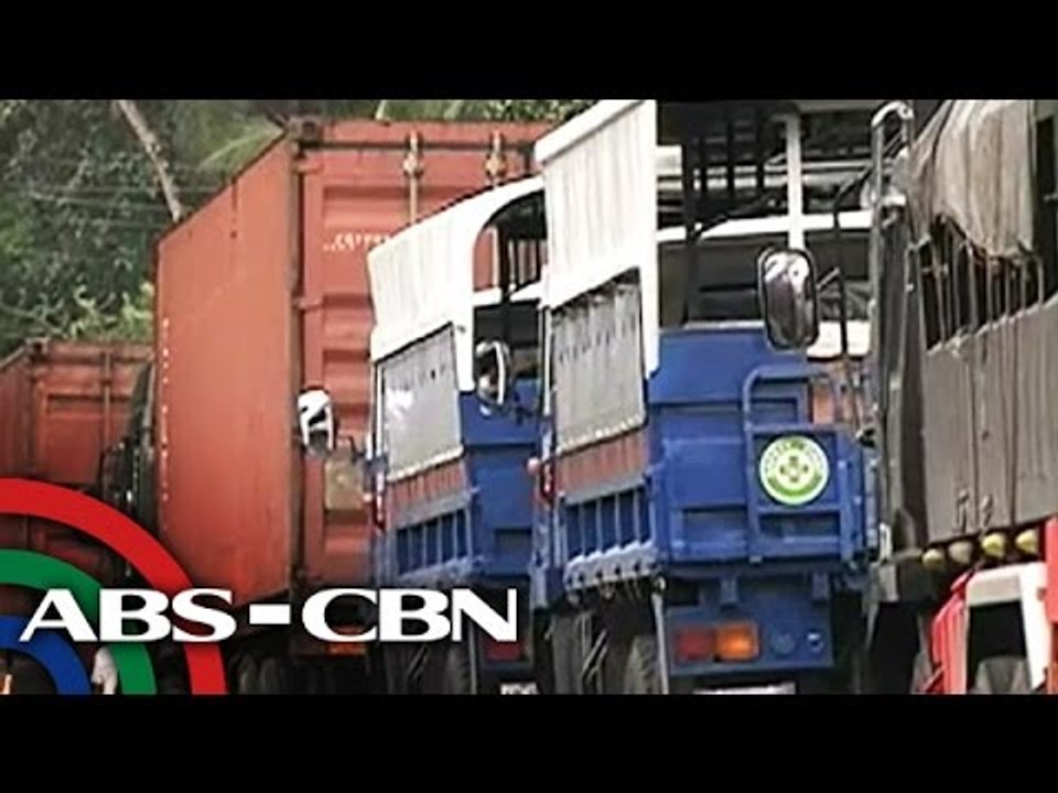 Hundreds of vehicles stranded at Matnog Port