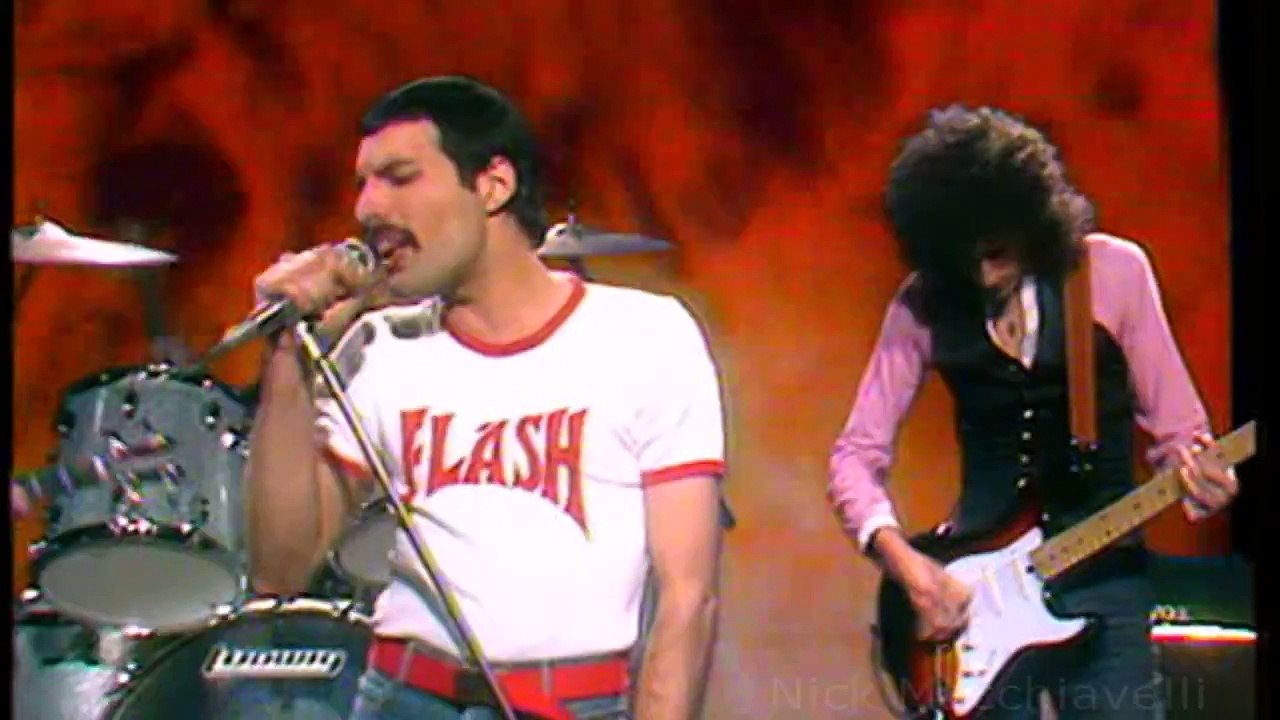 Queen - Play The Game (Album Version) Music Video