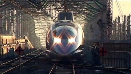 ジェット機のような500系新幹線 こだま Fast speed of the train Shinkansen Series 500