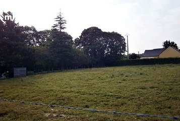 Pluvigner  proche centre terrain de 1030 mÂ² env.