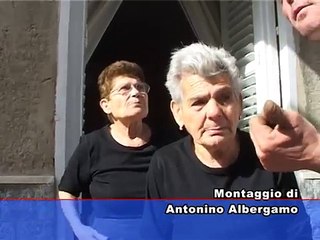 SICILIA TV (Favara) Fogna otturata in Via Valenti a Favara