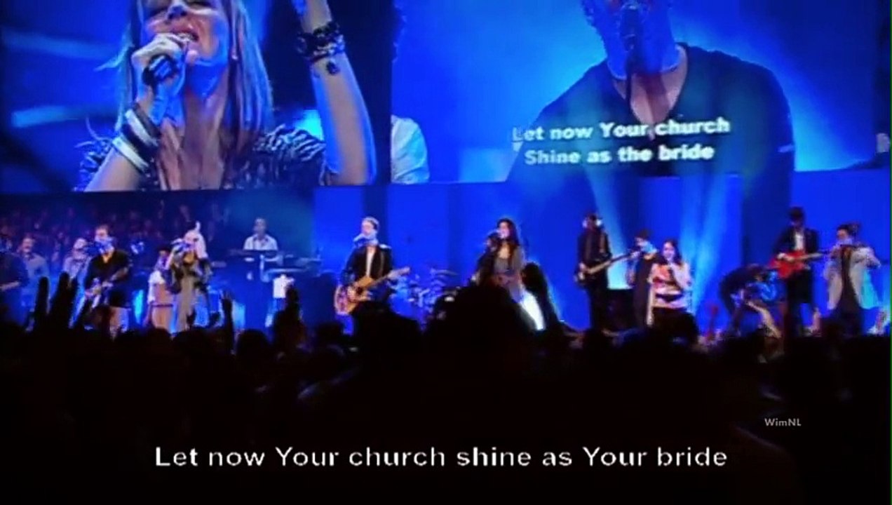 Hillsong United - Saviour King - With SubtitlesLyrics - HD Version