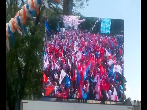 BAŞBAKAN AHMET DAVUTOĞLU AFYONDAKİ MİTİNGDE COŞKULU KALABALIĞA HİTAP ETTİ