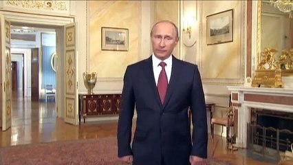 Vladimir Putin speaking English for the International Exhibitions Bureau