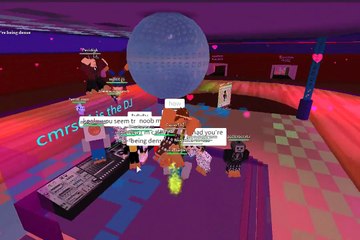 Roblox skateing Rink with awsome Music and Dances ;D