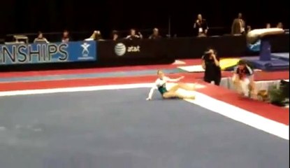 Gymnast Girl Painful Leg Break - Watch Till The End