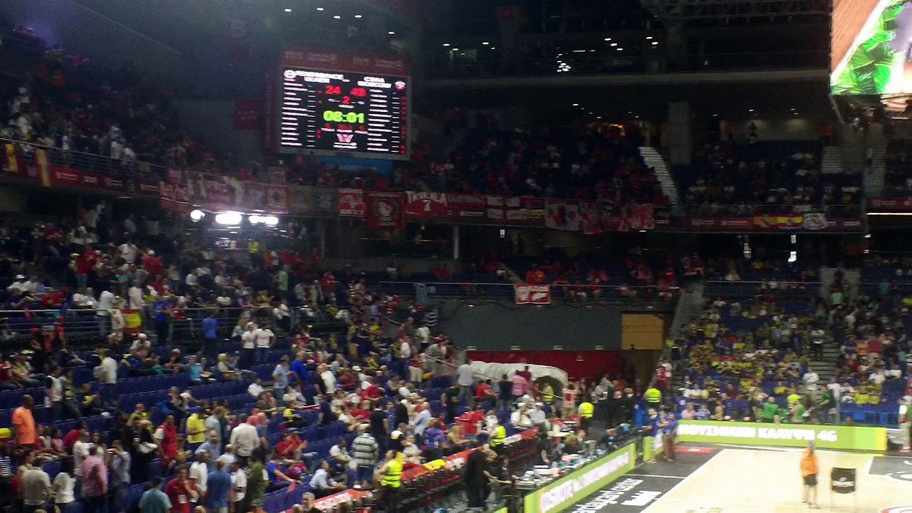 Μέσα από το Παλάθιο