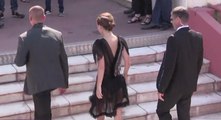 Nata­lie Port­man en tenue sexy à Cannes - Festival de Cannes 2015