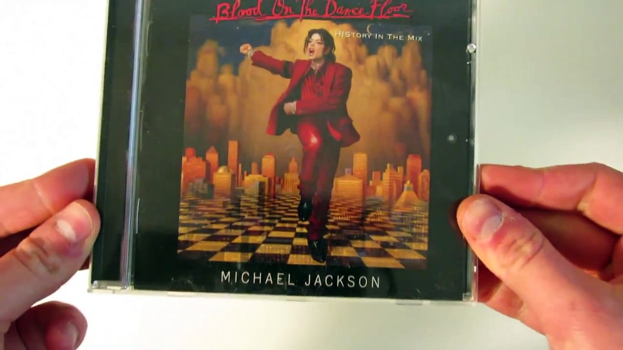 Michael Jackson - REVIEW: Blood On The Dance Floor (CD Album)