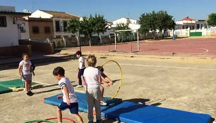 Actuacion de Antonio, Paulina, Alejandro, juan Fco. , Ruben y Angela de 2º A