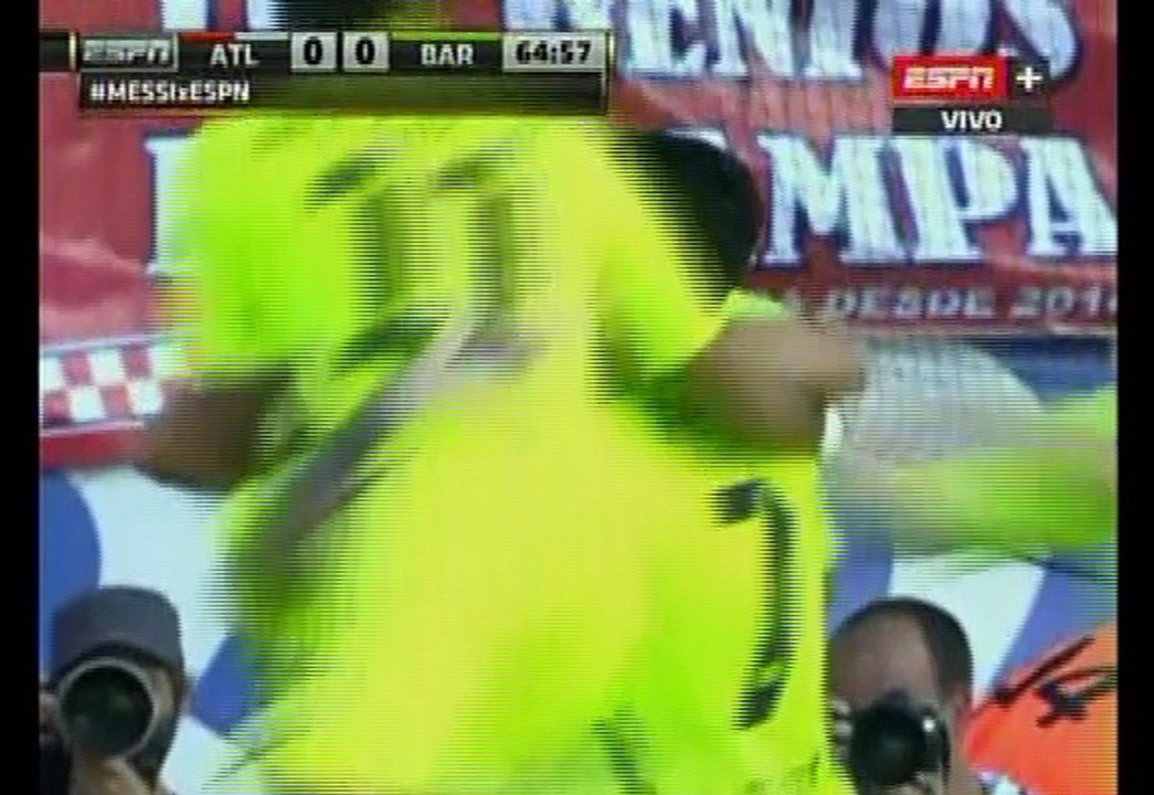 Lionel Messi anotó el gol que le dio el título al Barcelona (VIDEO)