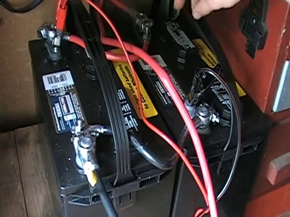 Solar Battery bank and 2500 watt inverter