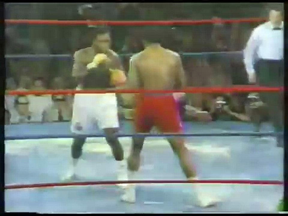 Down goes Frazier, down goes Frazier, down goes Frazier!!!