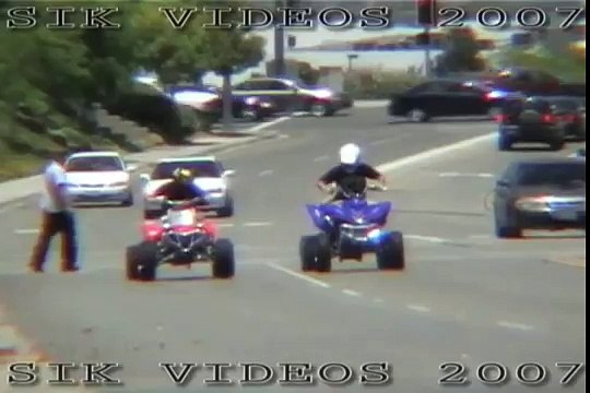 Banshee 400 STROKED vs. Yamaha Raptor 700 TURBO (ATV STREETRACE)