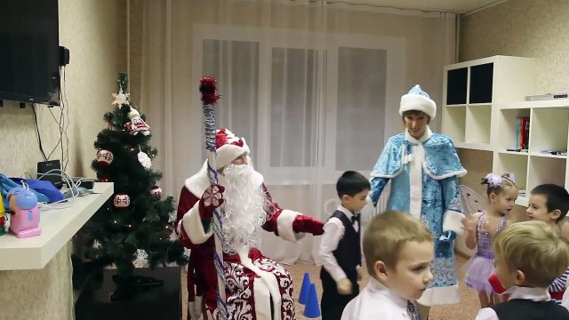 ПолиГлоТ #2 Новый год для детей в ПолиГлот Воронеж (HD)