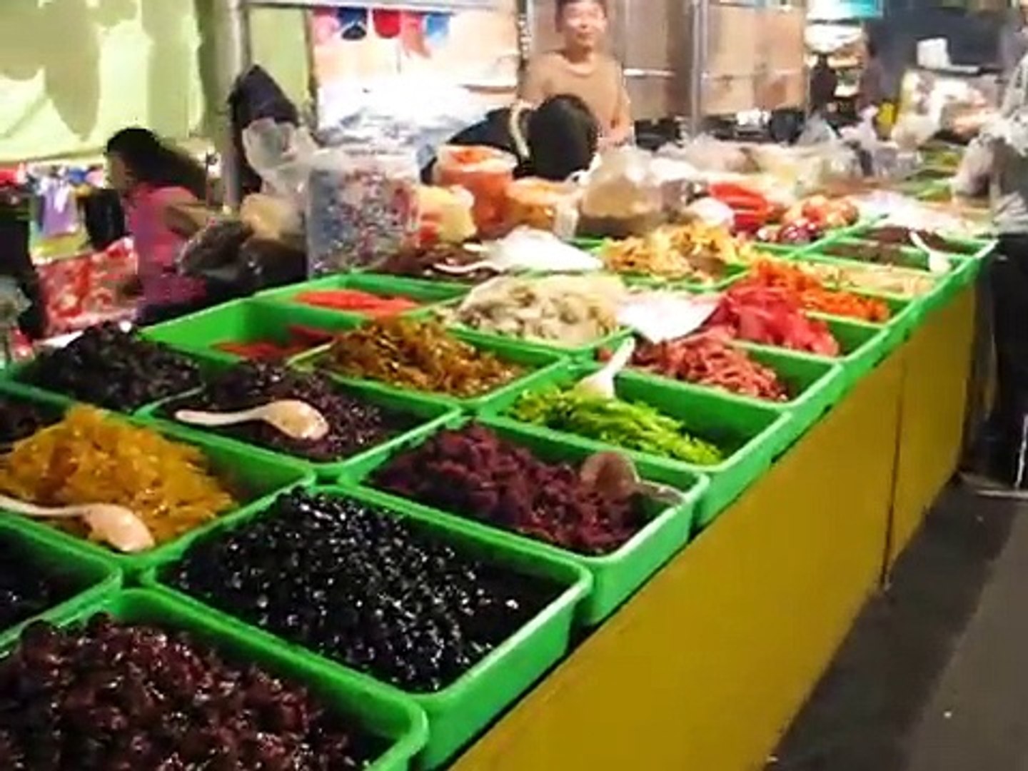 ⁣Taiwan Night Market