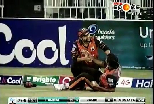 Nasir Jamshed STUNNING CATCH BY Nasir Jamshed