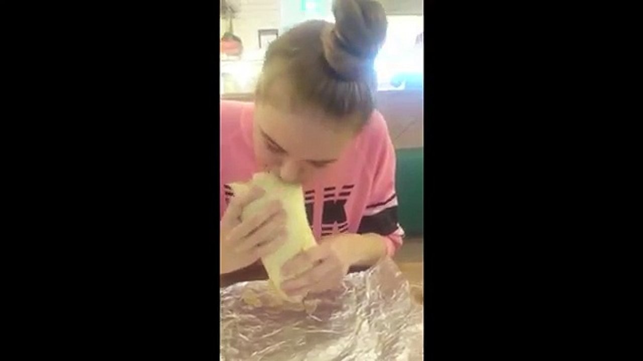 1kg Mad Mex Big Burrito Challenge 1 Minute 44 Seconds