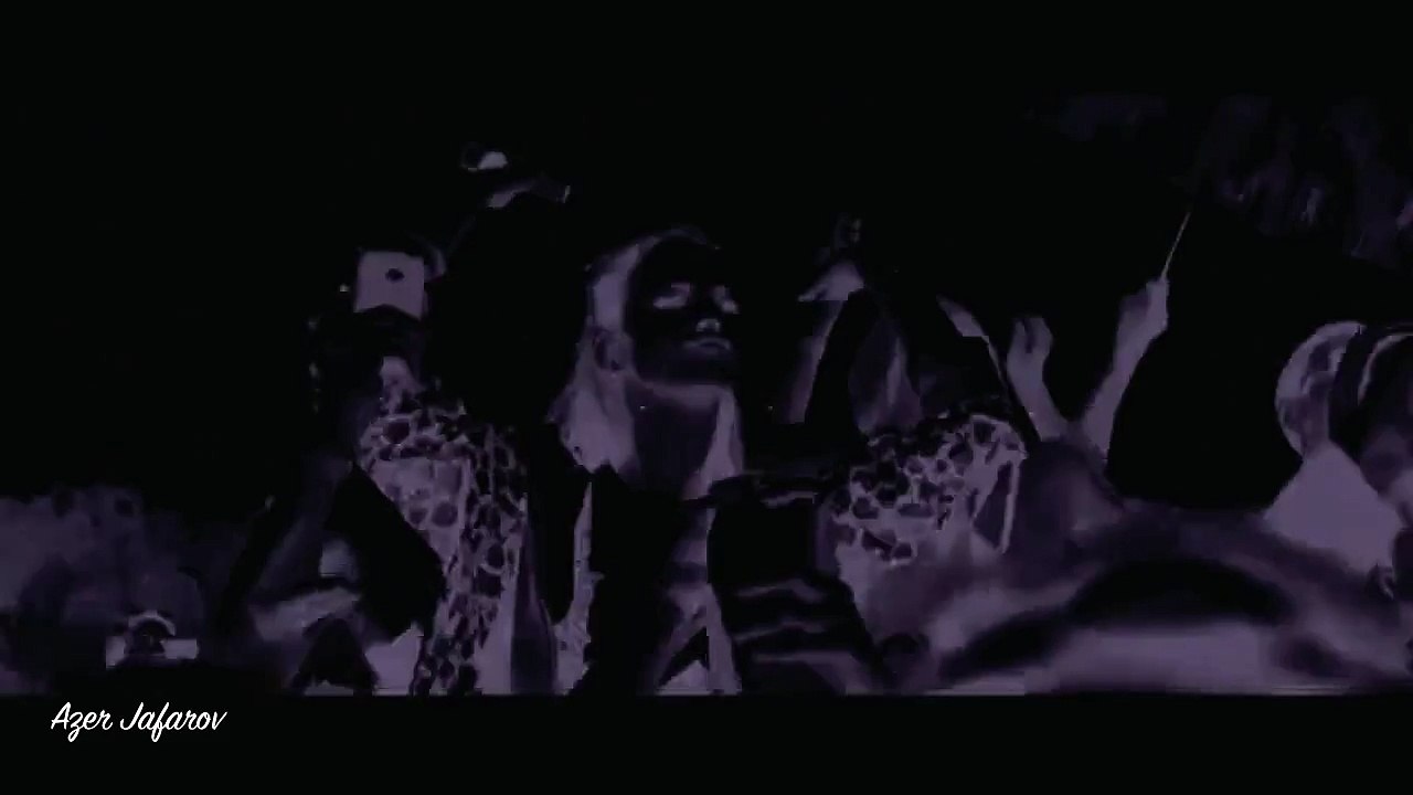 Rihanna live concert - Video