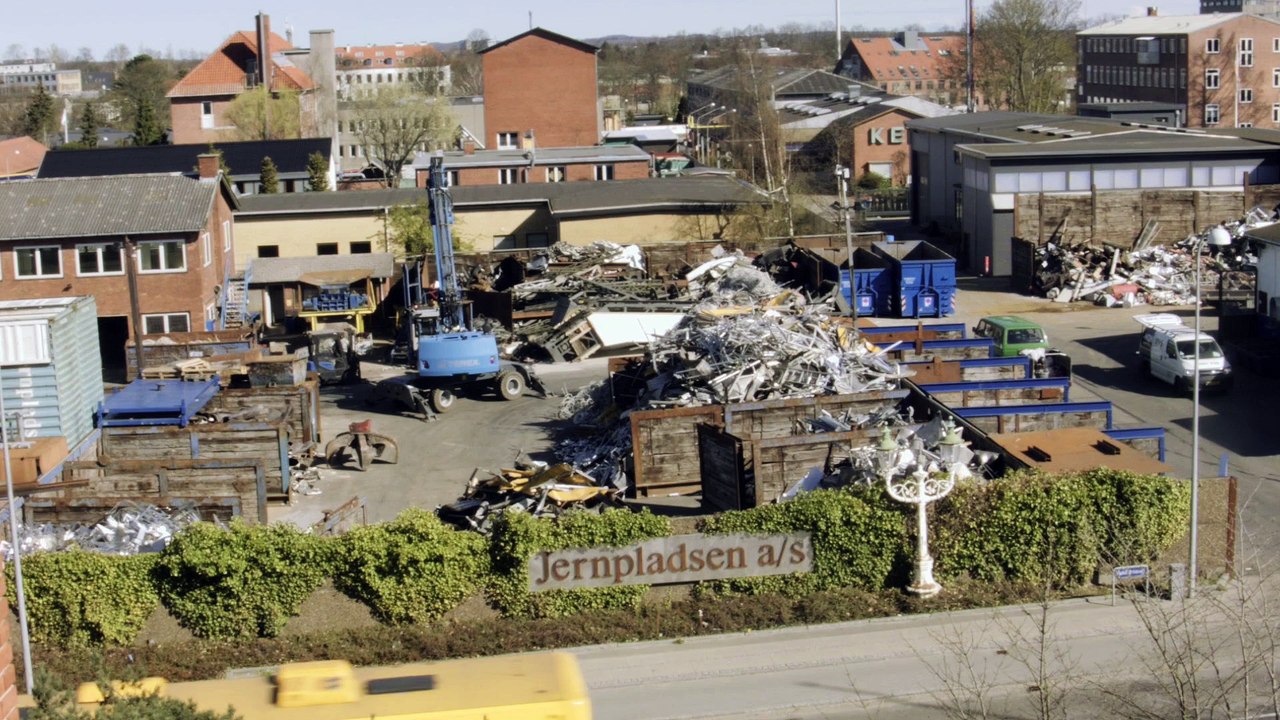 Jernpladsen A/S - Moderne skrothåndtering