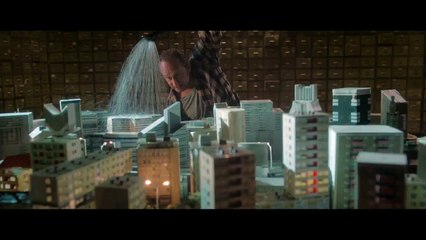 Benoît Poelvoorde est un DIEU pervers dans Le Tout Nouveau Testament (Extrait)