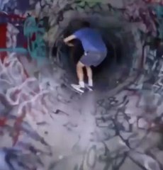 [Skate] Crazy run in this pipe !