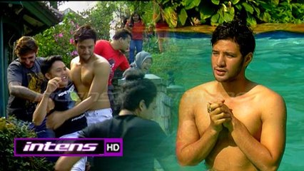 Скачать видео: Ammar Zoni dan Fans Liburan di Puncak - Intens 18 Mei 2015