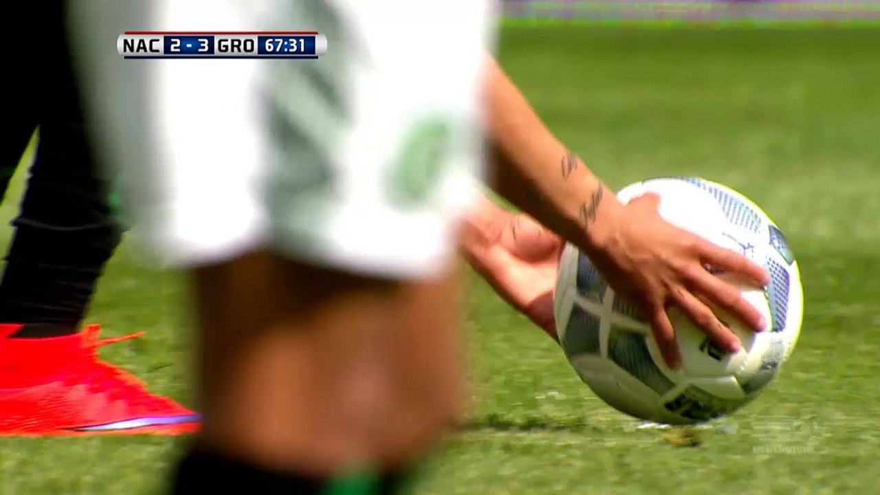 Tjarron Chery mit Super-Freistoß bei 5:4-Sieg