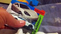 Review hotwheels Diecast car Porsche Panamera