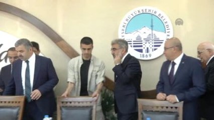 Enerji ve Tabii Kaynaklar Bakanı Yıldız
