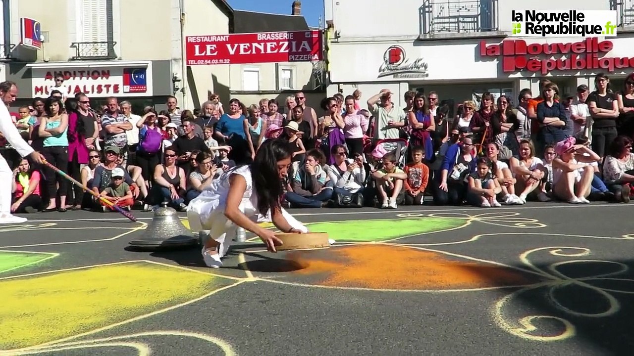 Issoudun : le final explosif et coloré des Fêtes de la Tour Blanche