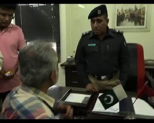 Zulfiqar Mirza insulting Asif Ali Zardari