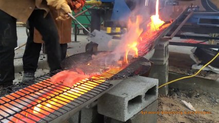 Cuir des steaks sur de la lave...