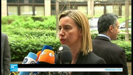 الاتحاد الأوروبي يقر عملية بحرية للتصدي لمهربي المهاجرين وسط خلاف حول نظام الحصص