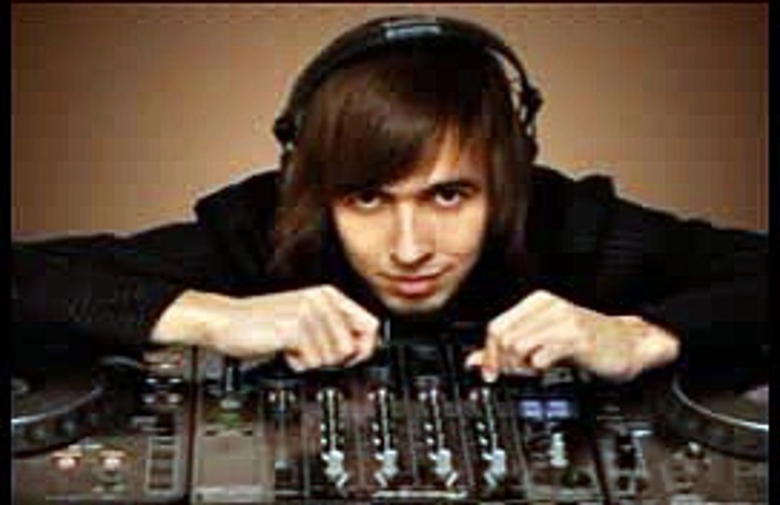 LMFAO   Sexy And I Know It remix