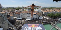 Red Bull Cliff Diving World Series 2015 – Action Clip – La Rochelle, France