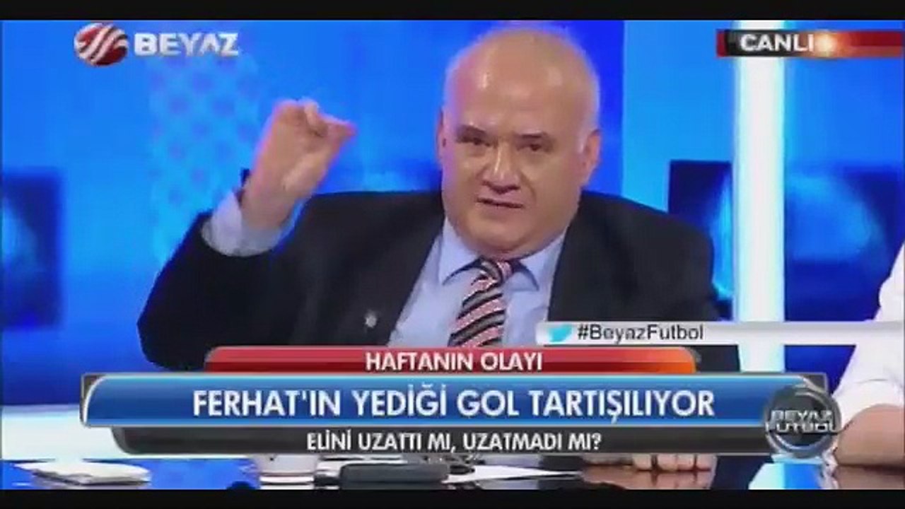 Ahmet Çakar programı terk etti