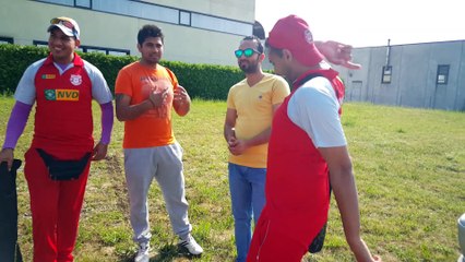 Burrraaaa Bhangra Bhangra Bhangra