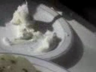 Ennuyeux à la cantine avec un ami 🍽️