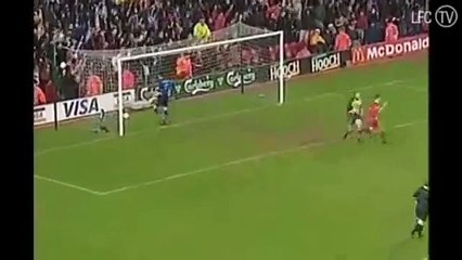 Steven Gerrard y su primer gol con el Liverpool (VIDEO)