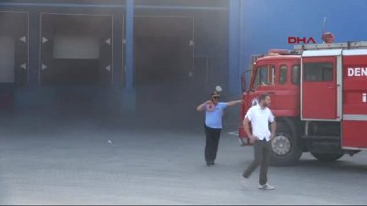 Denizli'deki Et ve Balık Kurumu Kombinası'nda Trafo Yangını