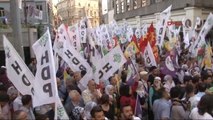 Hdp Binalarına Yapılan Saldırılar Beyoğlu'nda Protesto Edildi