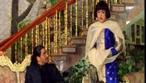 male actors dressed as ladies,very funny,short movie clip from the bollywood movie had kr di ap ne,infoprovider