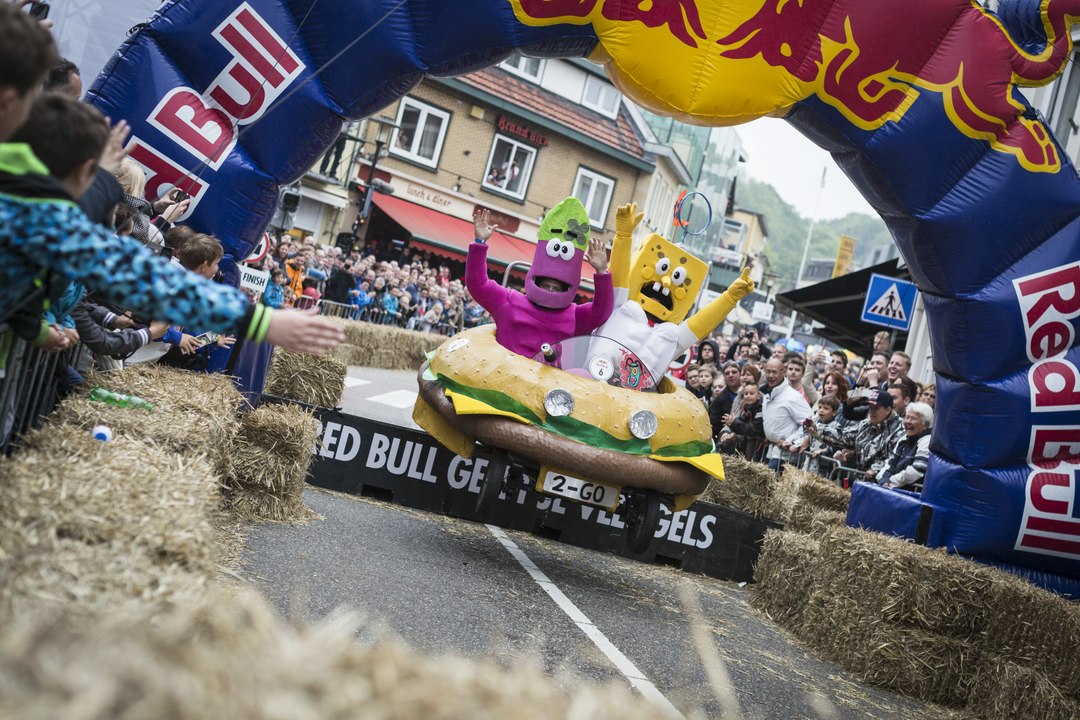 Soapbox Carnage in the Netherlands | Red Bull Soapbox Race 2015