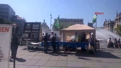 Almanya?da Esrarın Yasallaşması İçin İmza Kampanyası
